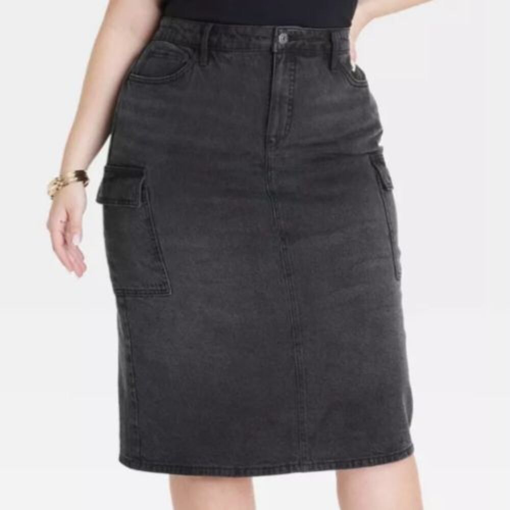 Ava & Viv Black Wash High Waist Slim Fit Denim Cargo Skirt Plus Size 24